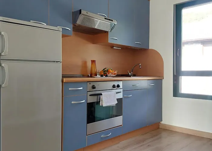 Precioso Apartamento Con Piscina En La Montana